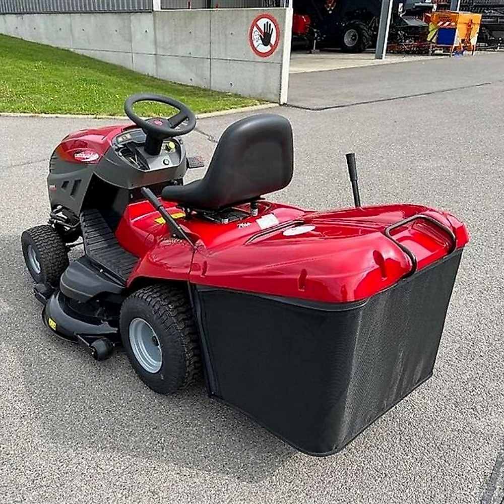 Castelgarden PTX240-HD Çim Biçme Traktörü arkadan gorunum